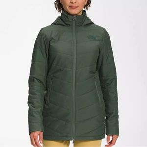 NWT North face Women’s Tamburello Parka (XS)